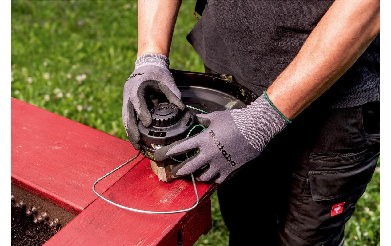 Akku-Trimmer RTD 18 LTX BL 30 Solo<br>Akkugetriebener Trimmer für mühelose und präzise Gartenarbeit