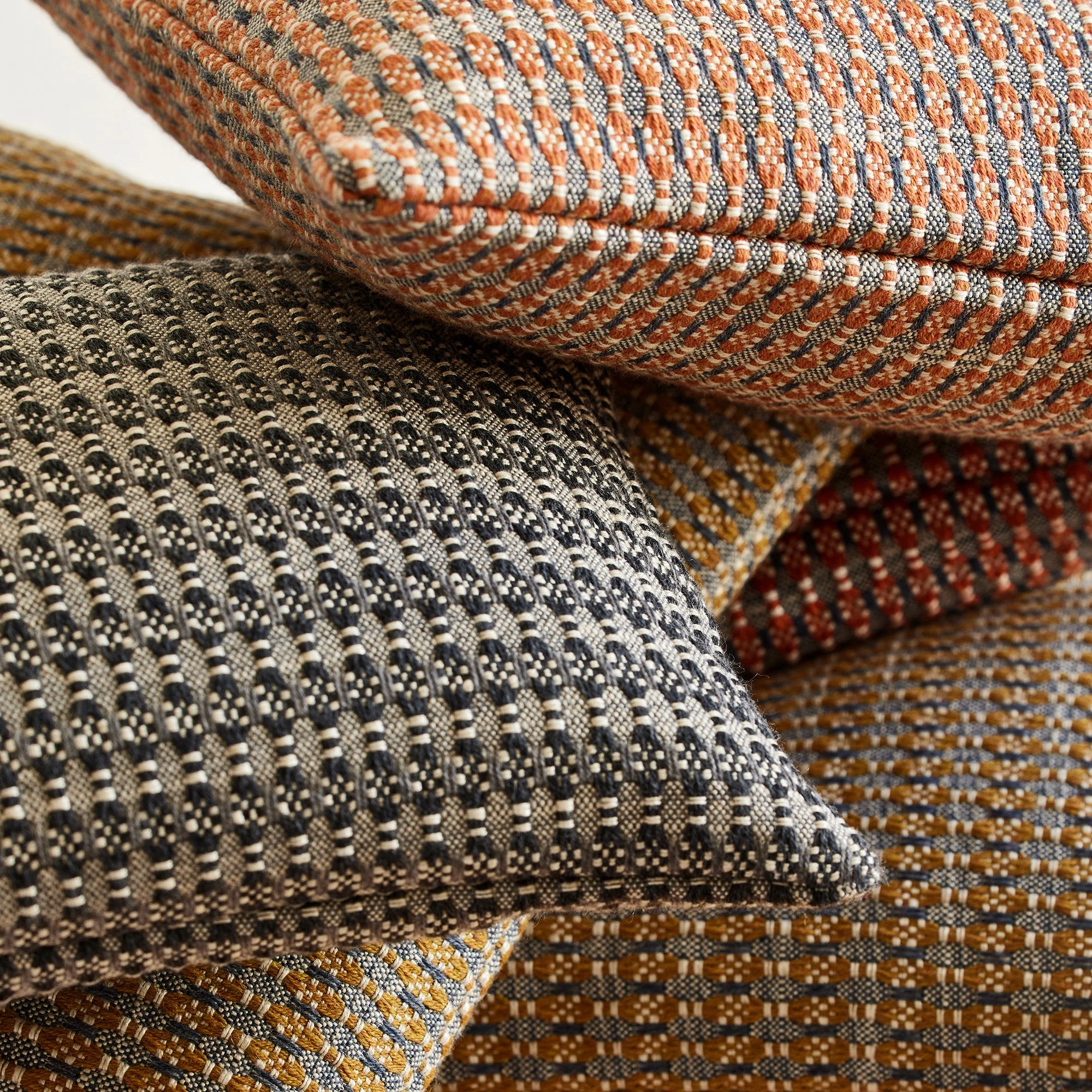EIRIK - Housse de coussin | Orange