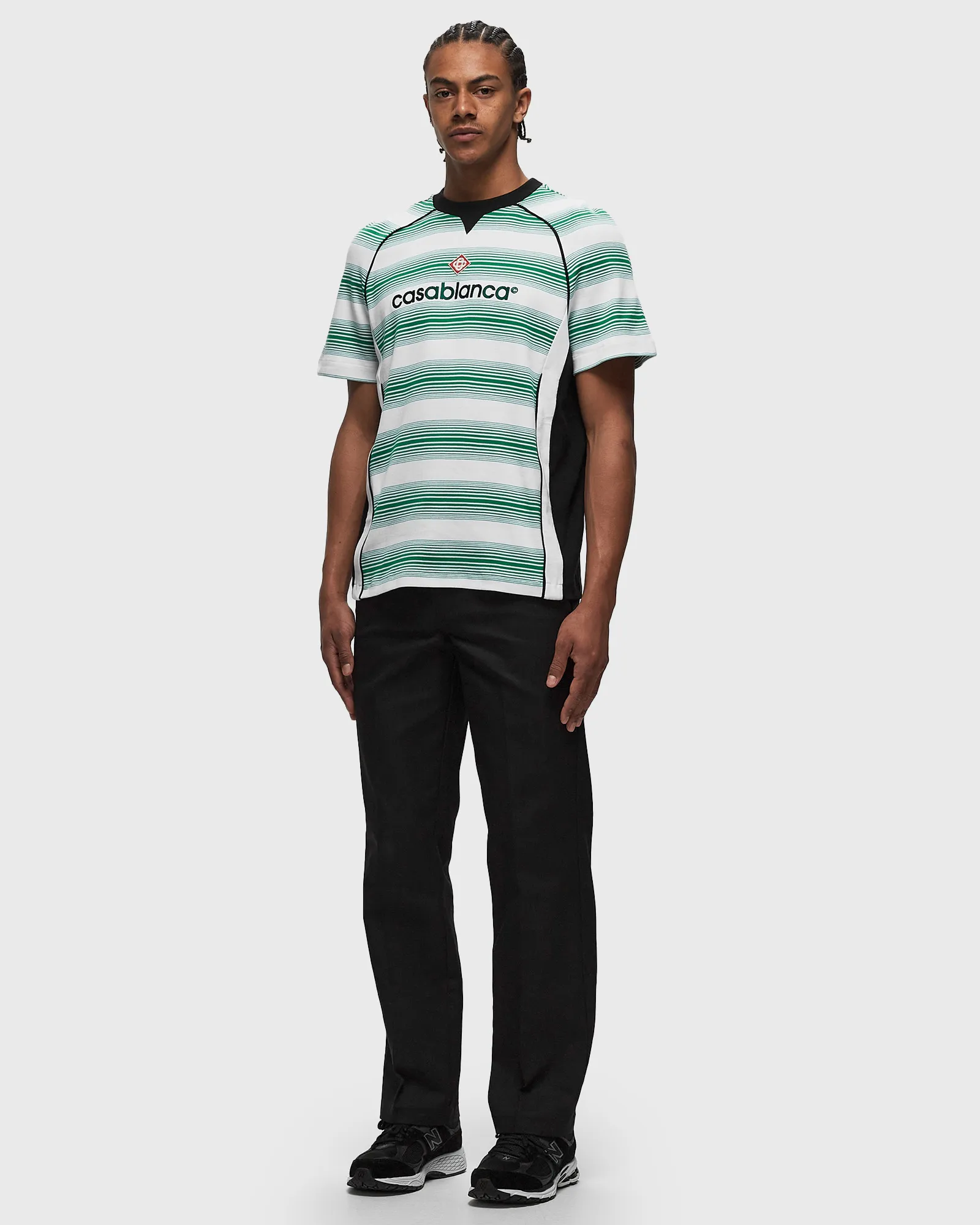 Camiseta Casablanca com painéis listrados e logotipo
