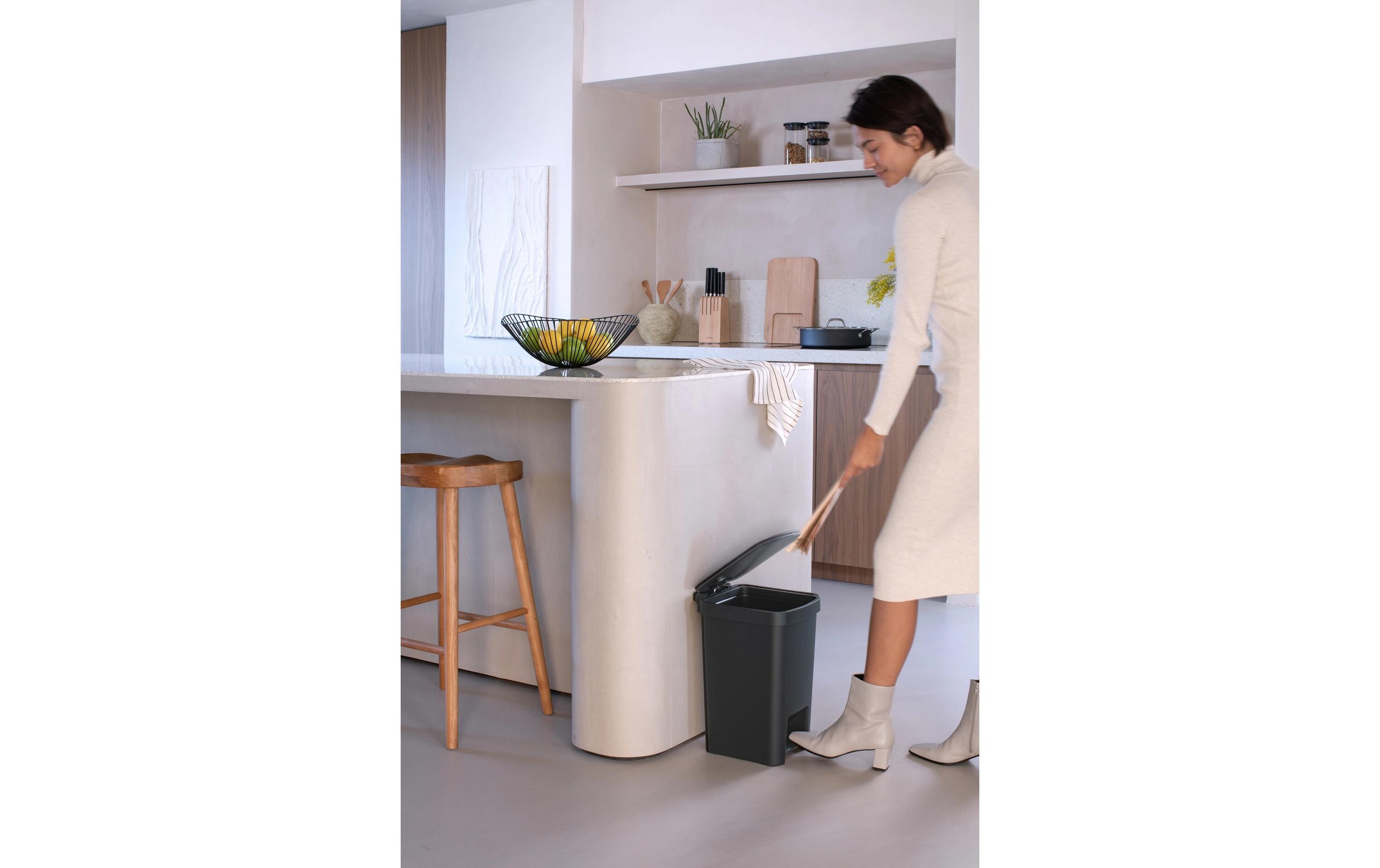 Recyclingbehälter StepUp 16 l, DunkelgrauTreteimer für Recyclingmaterialien