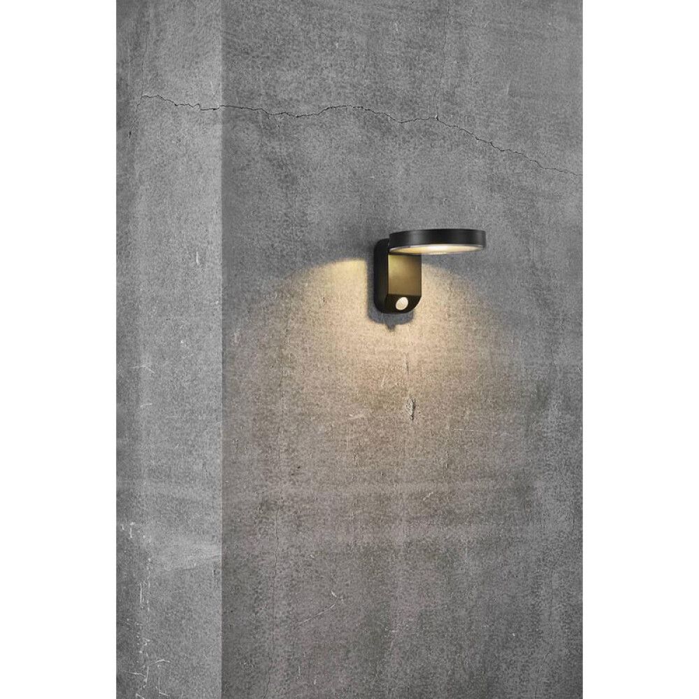 VEGGLAMPE NORDLUX RICA ROUND SOLCELLE SVART