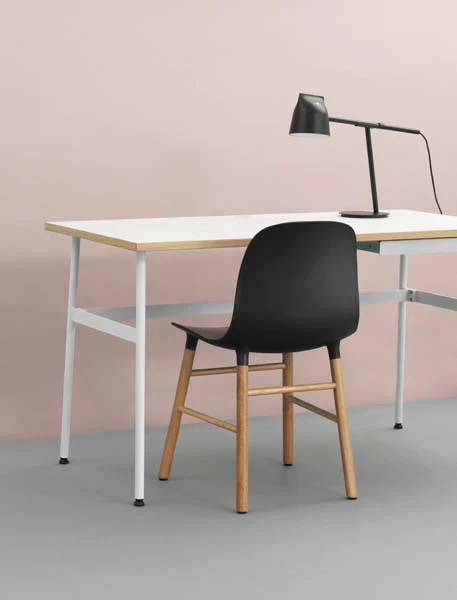 Normann Copenhagen  Journal skrivebord, grå - 130 x 65 m.