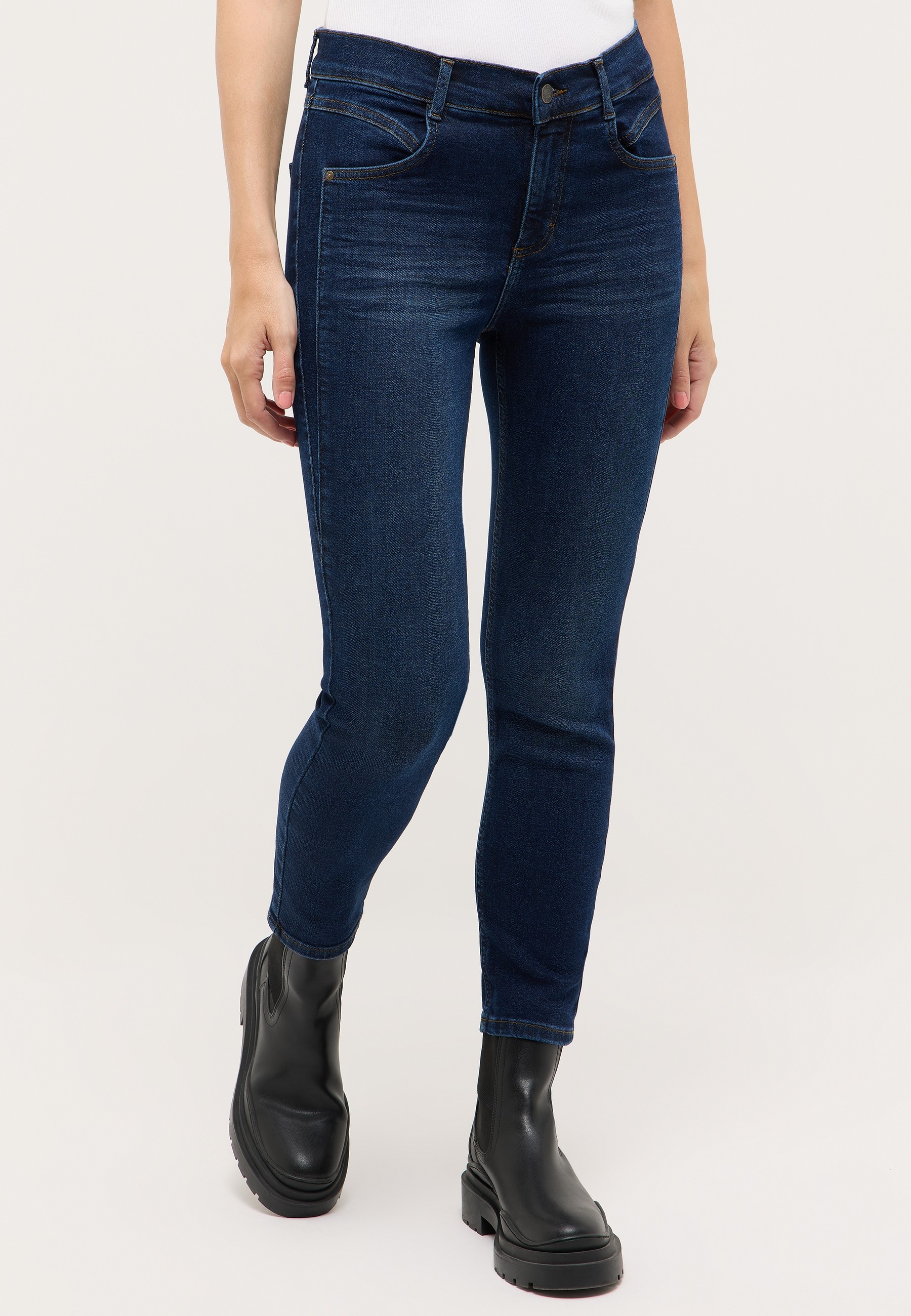 ANGELS 7/8-Jeans »ORNELLA«, mit Used-Waschung