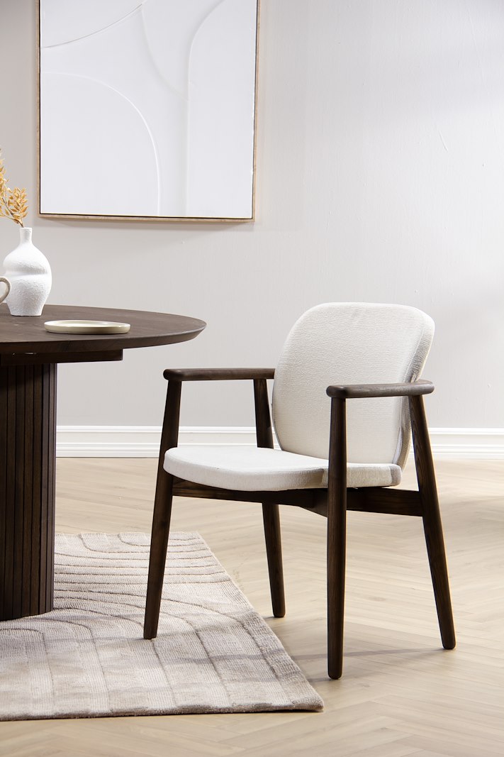 Coster spisestol Tekstil Jenny R1R1 Offwhite med røkfarget oljet heltre ask