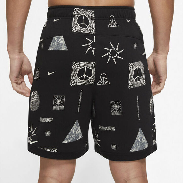 Nike Yoga Therma-FIT Fleece shorts Sort