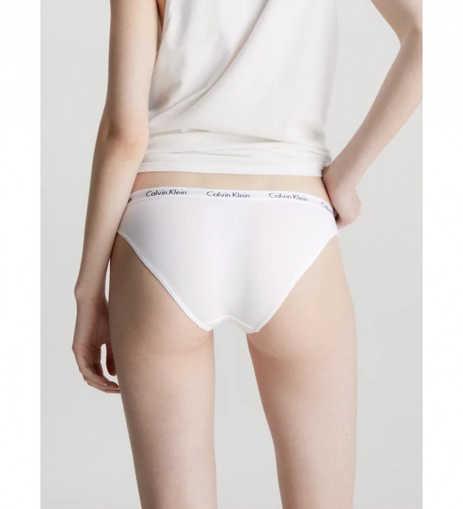 Cuecas Calvin Klein Classic, pacote com 3 unidades, brancas e pretas.