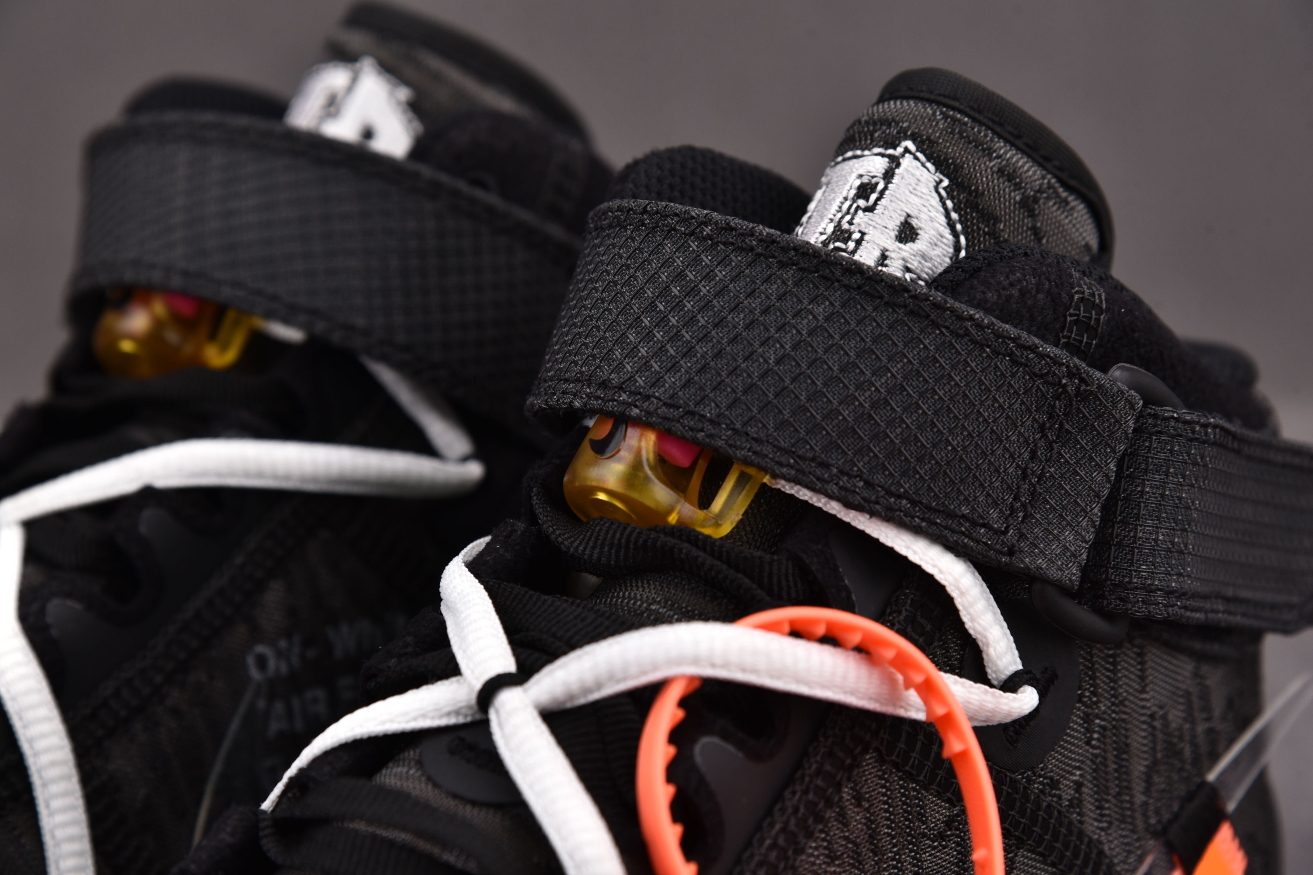 Nike Air Force 1 Mid   Black