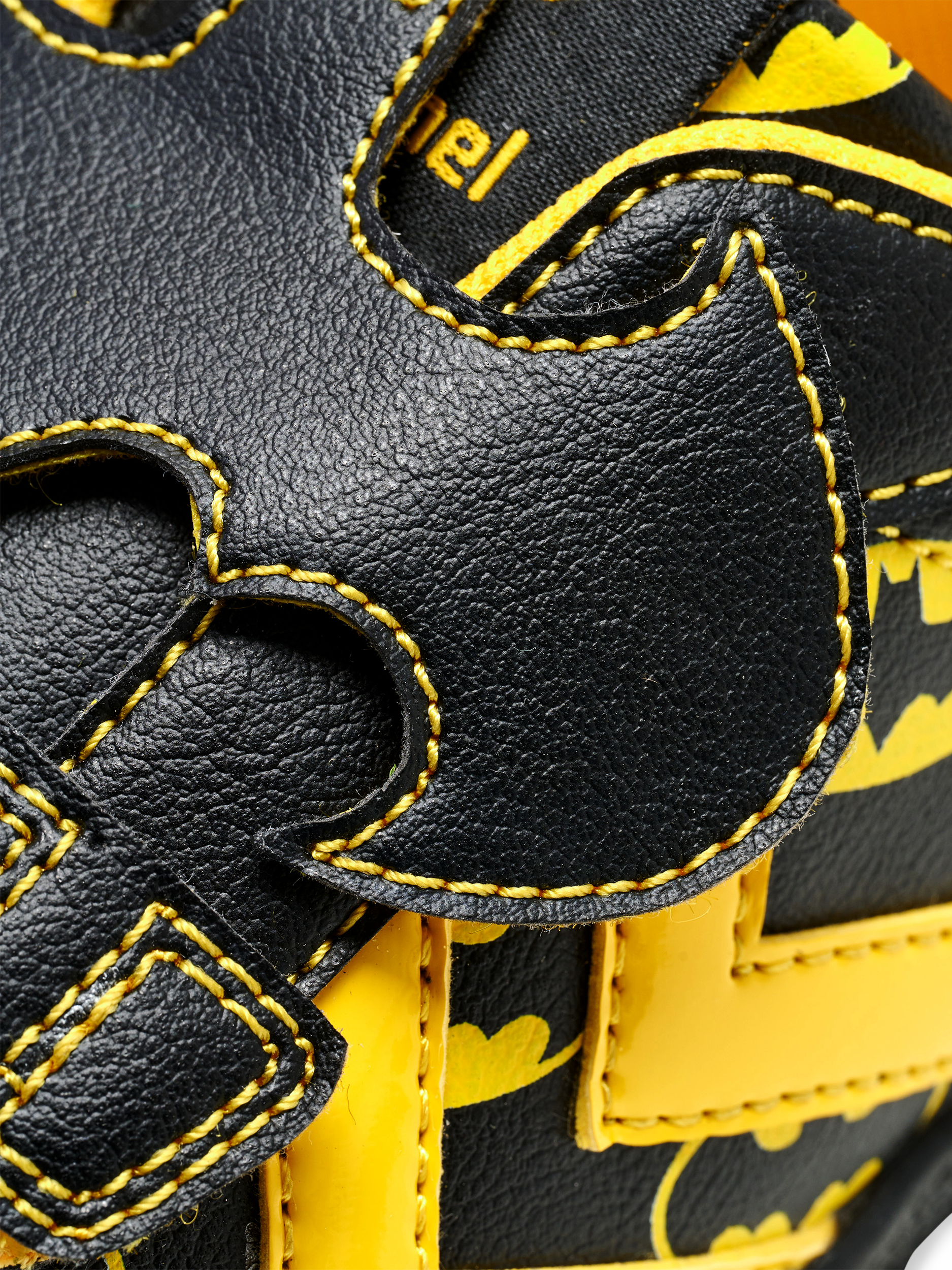 BATMAN JET COURT LOW
