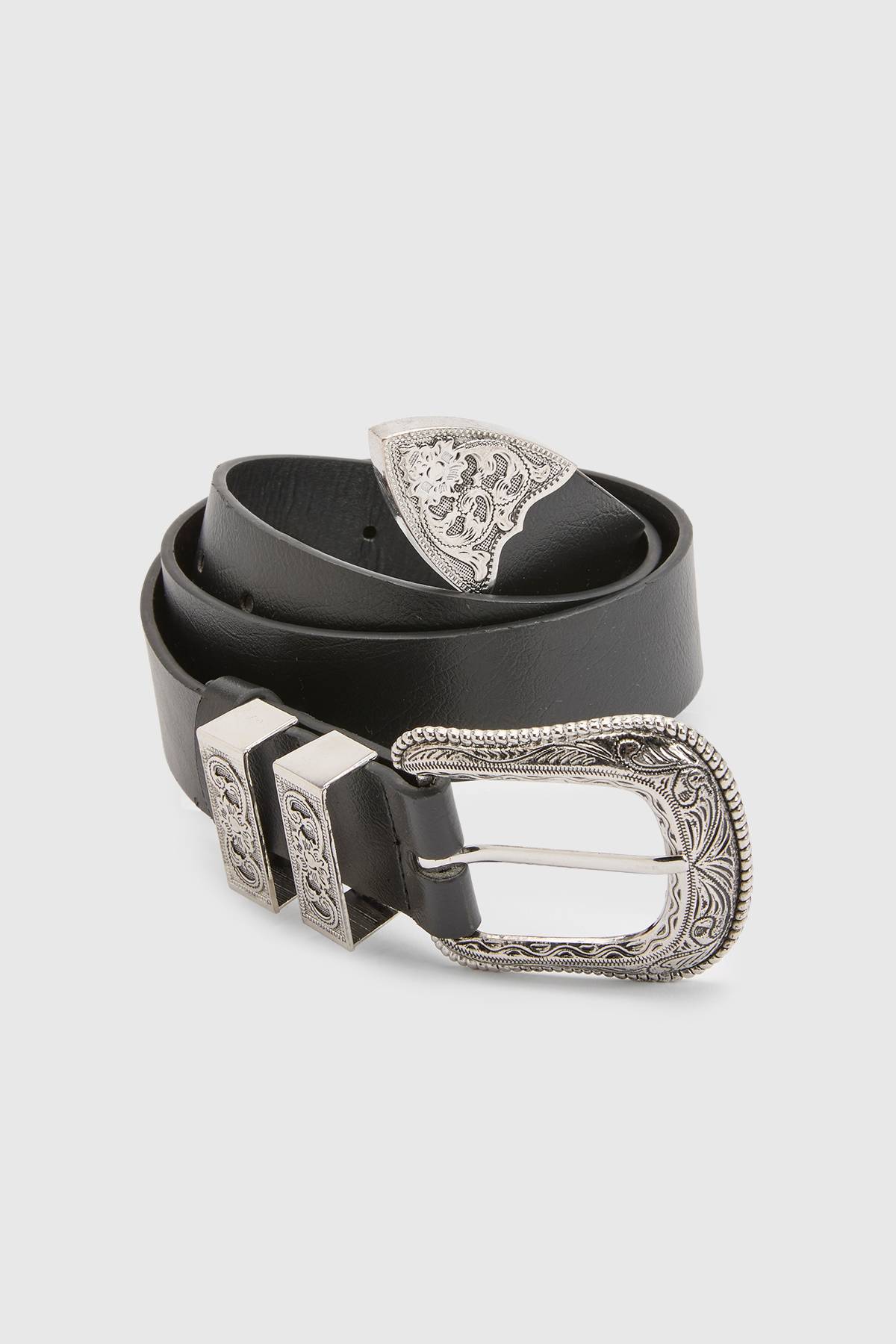 boohoo Oversize Ceinture de Style Boyfriend avec Boucle Western en Argent