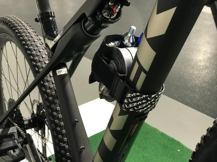 Lezyne Sendit Caddy Zadeltasje