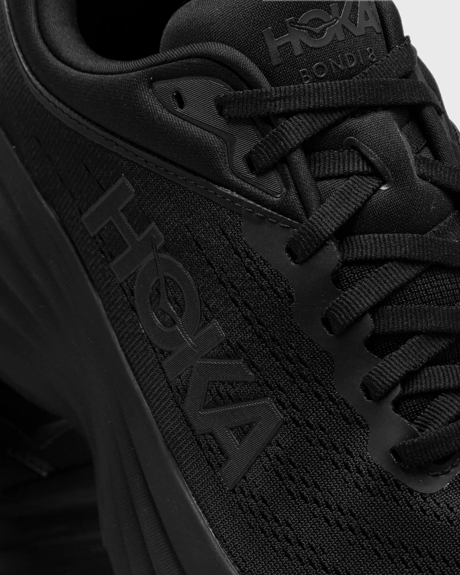 Hoka One One Bondi 8