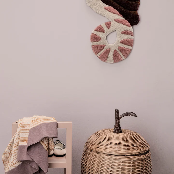Ferm Living - Geflochtener Apfel-Aufbewahrungskorb, Ø 36,5 x H 52 cm, Rattan