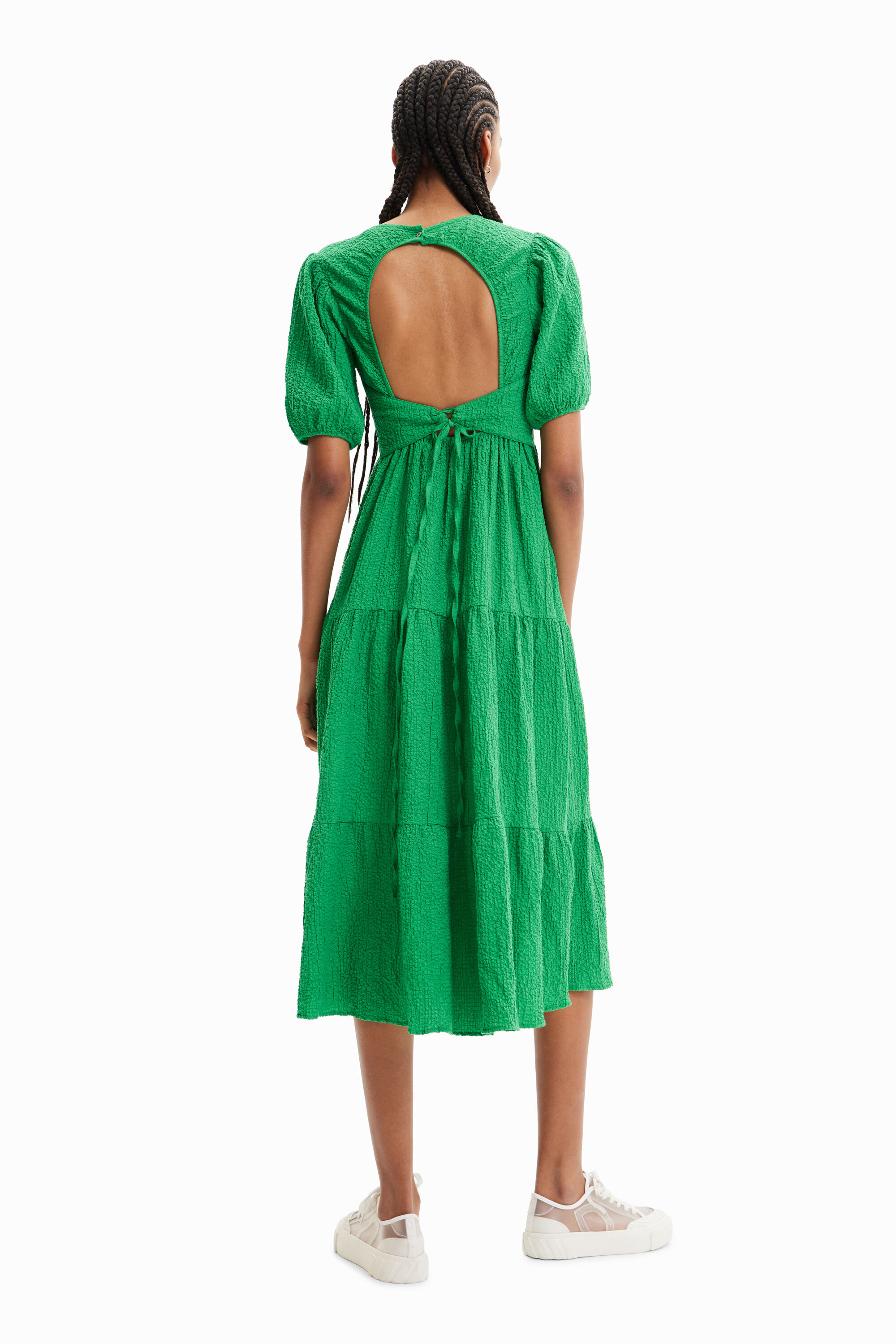Robe midi décolleté dos