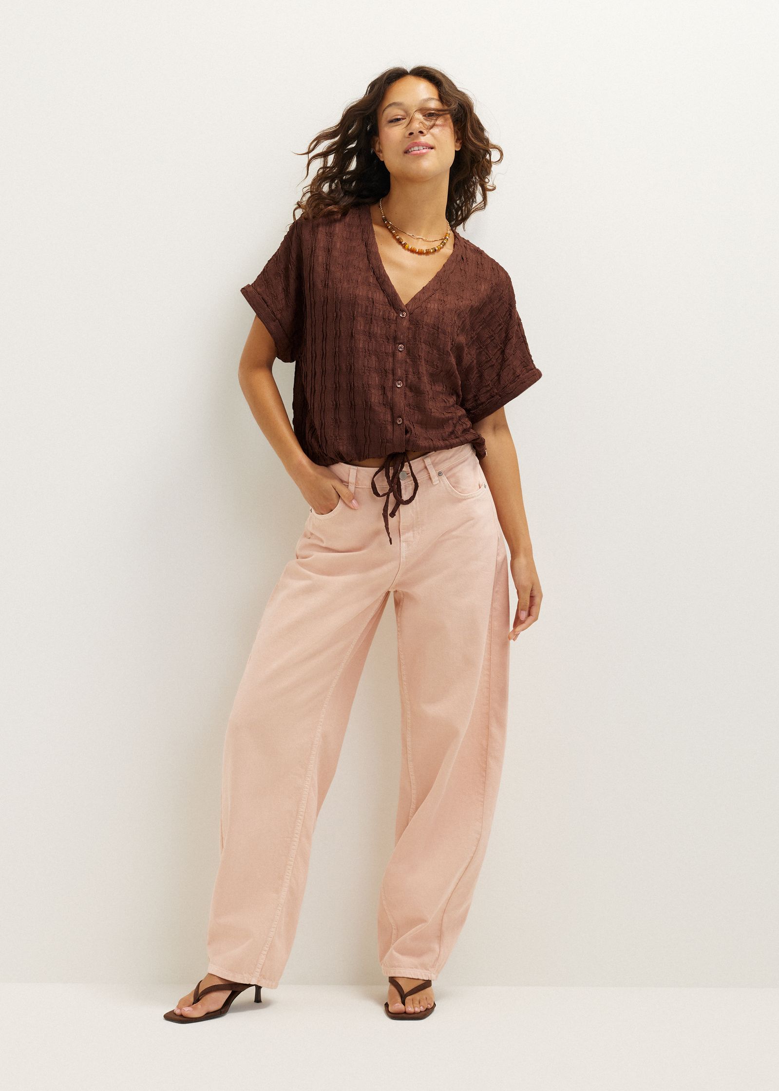Korte blouse met koord