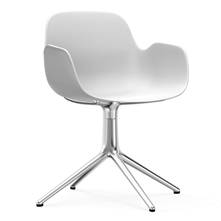 Normann Copenhagen Form Armchair Swivel stoel met aluminium onderstel, wit