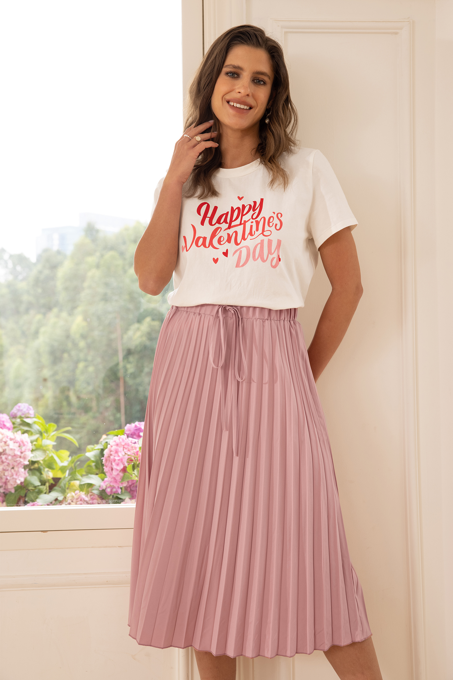 Jupe midi plissée en dentelle