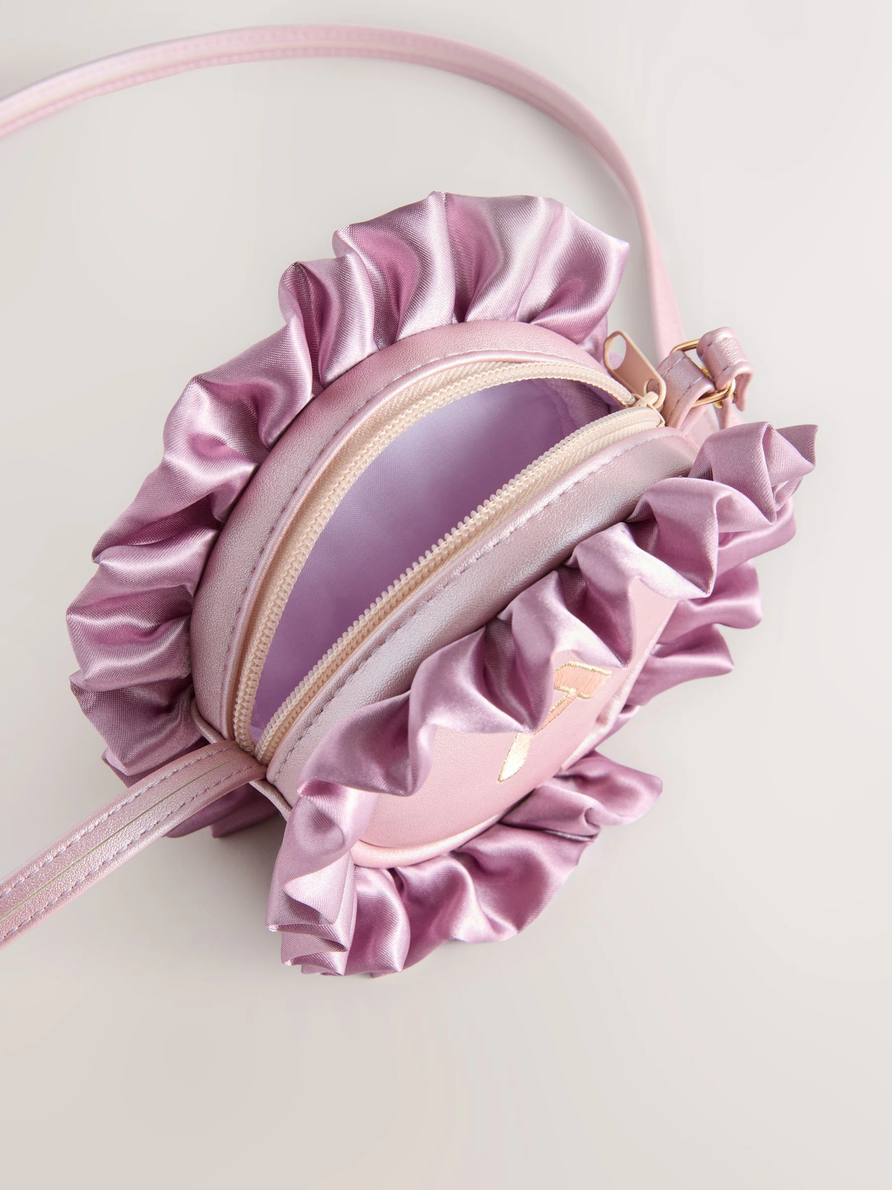 Roze - Frill Initial Bag
