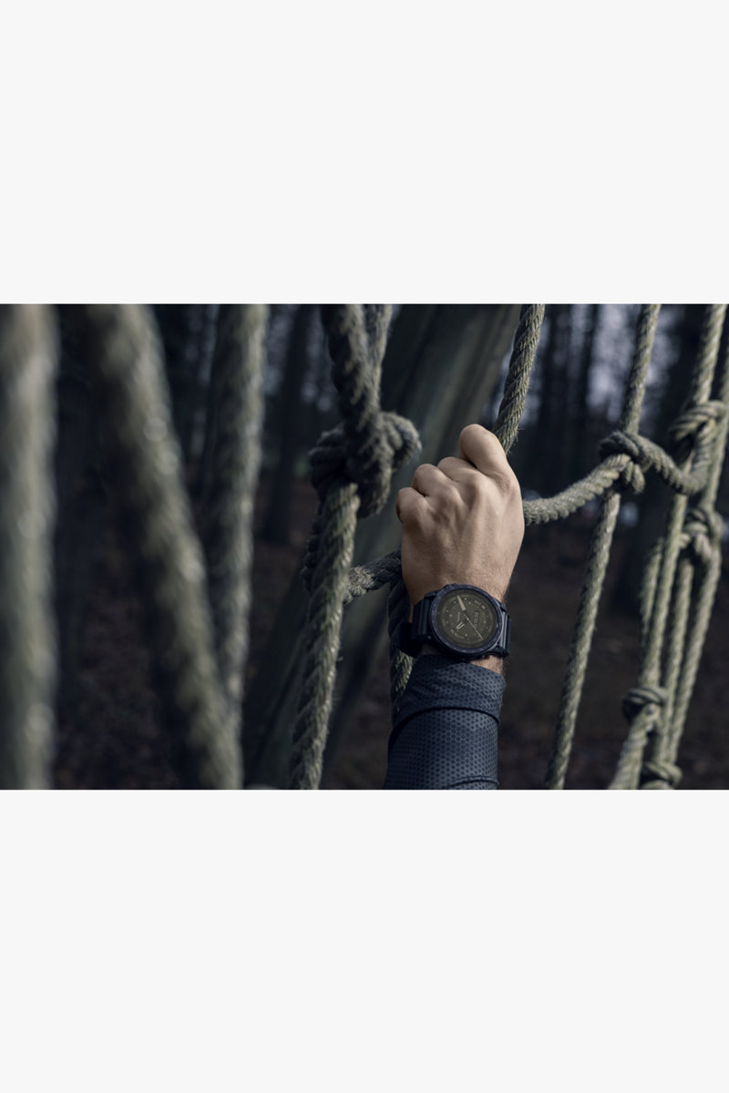 GARMIN tactix® 7 AMOLED Edition Sportuhr