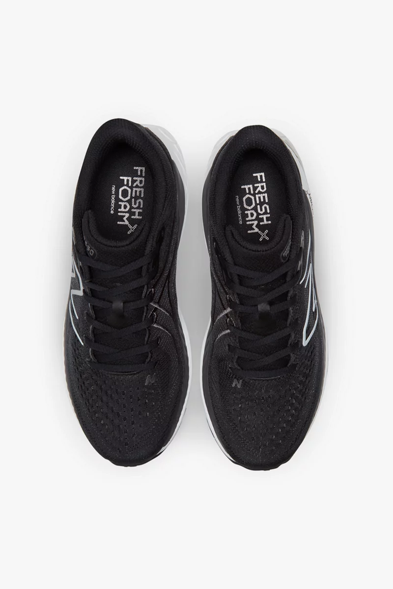New Balance 860 v13 Herren Laufschuh