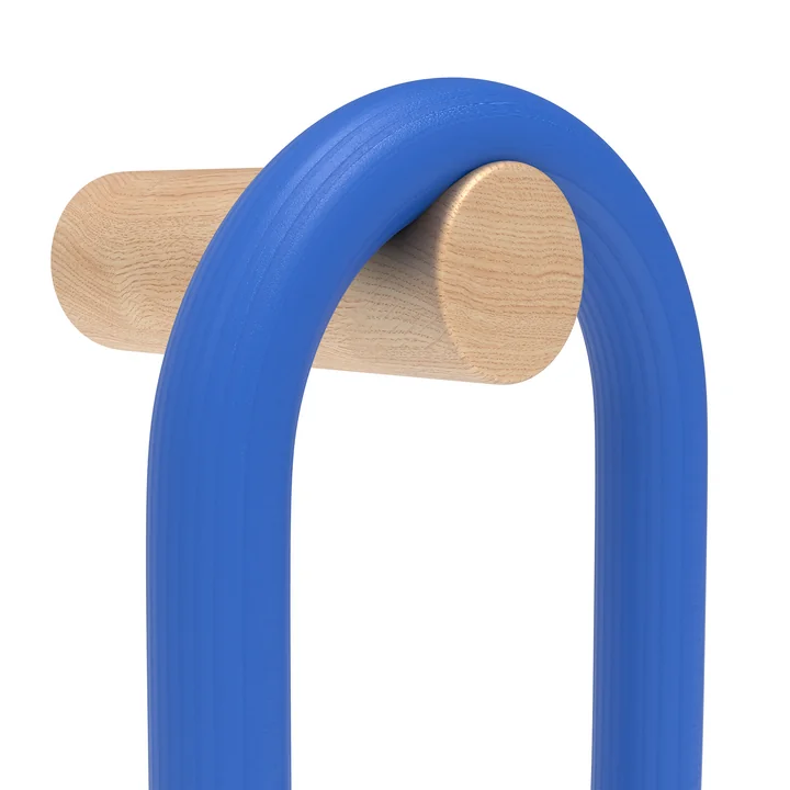 Hartô - Fernand Garderobenhaken, horizontal, Eiche natur / electric blue