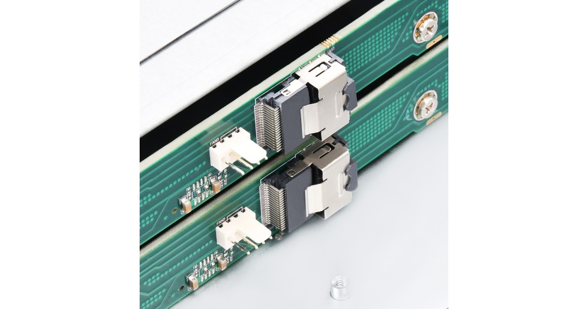 SilverStoneRM21-308 rack behuizing  (Zwart | 1x USB-A 2.0 | 1x USB-A 3.2 (5 Gbit/s))