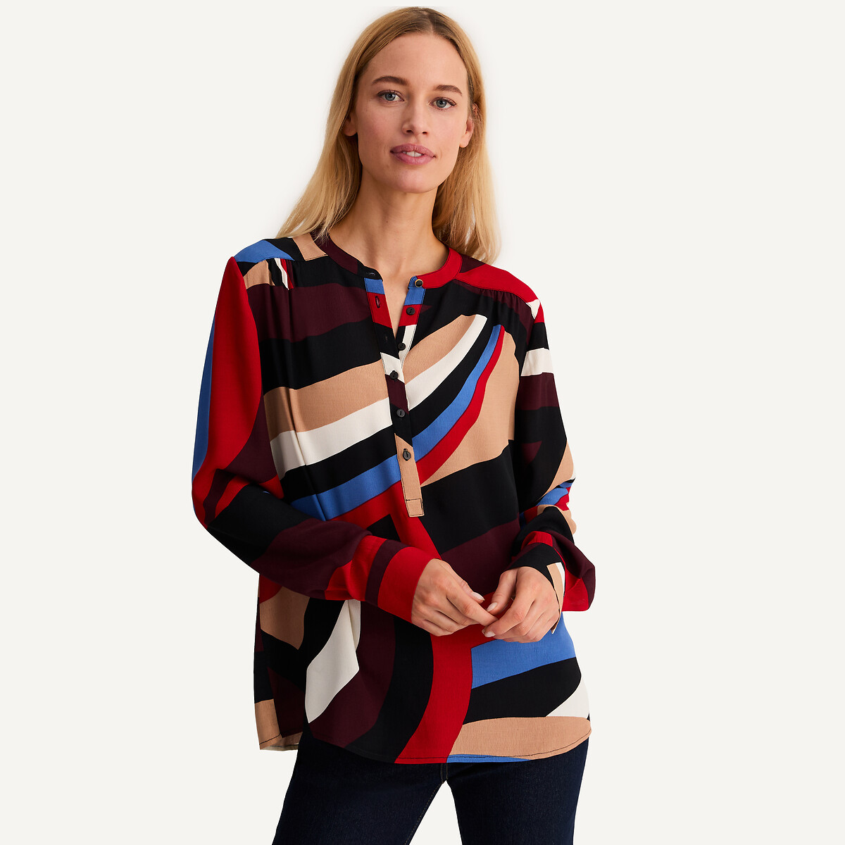 ANNE WEYBURN<br>Blusa com gola túnica, estampa gráfica