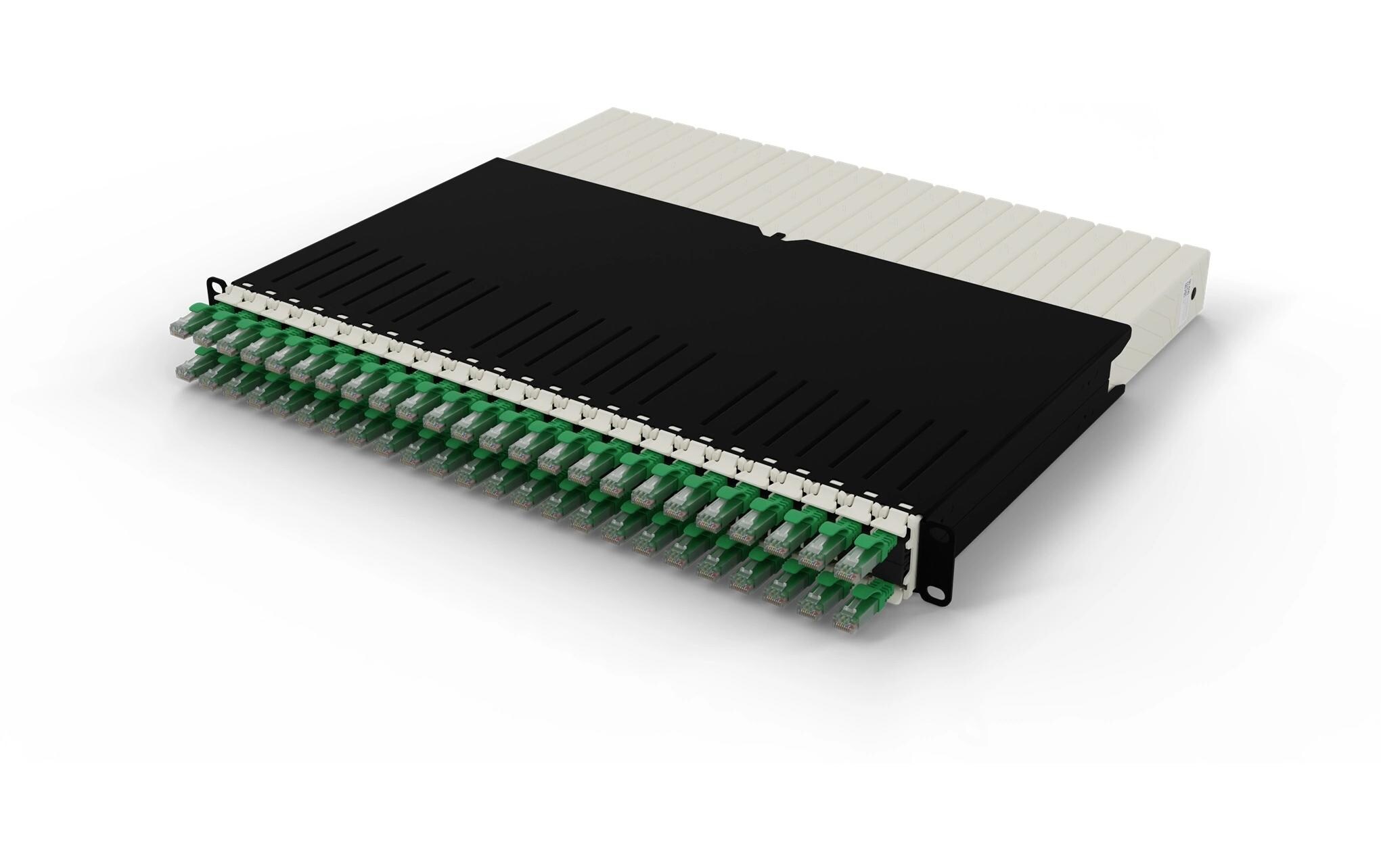patchbox.one / 8RU / Cat 6A, UTP, 0.8 m, Grün<br>All-in-One Lösung für Ordnung im Netzwerkschrank