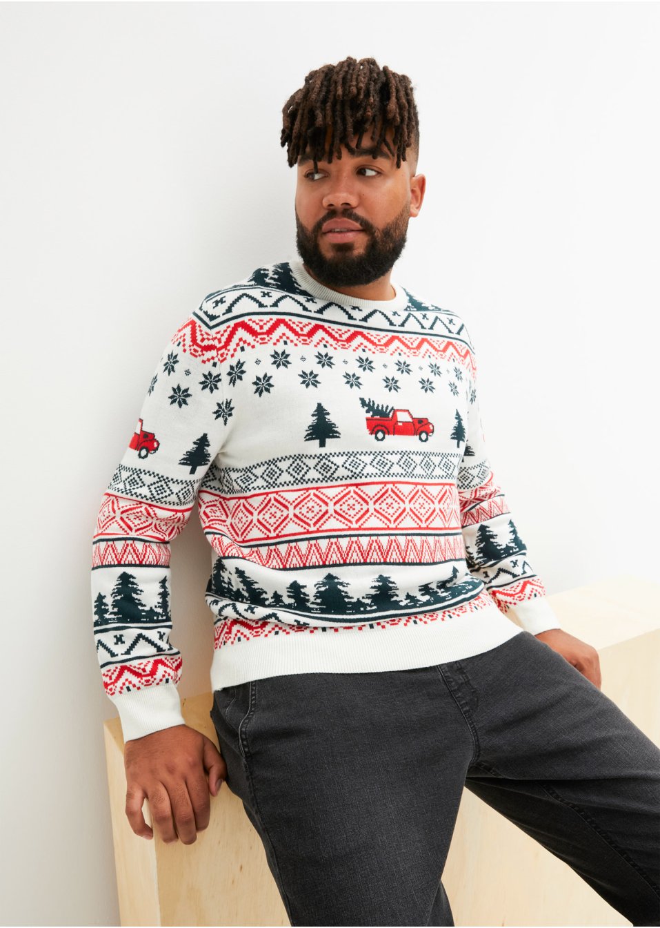 Pull avec motif de Noël