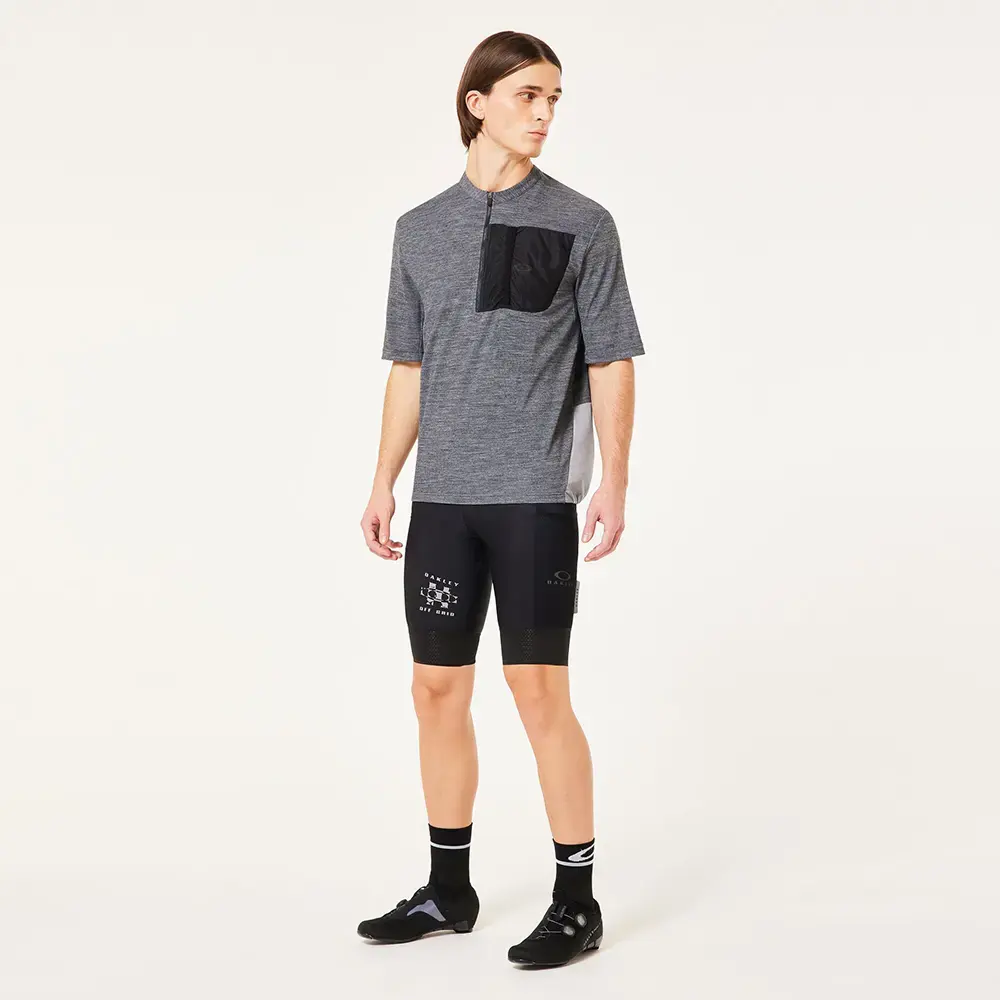 Oakley Off Grid Tech Gravel Fietsshirt Korte Mouwen Zwart Heren