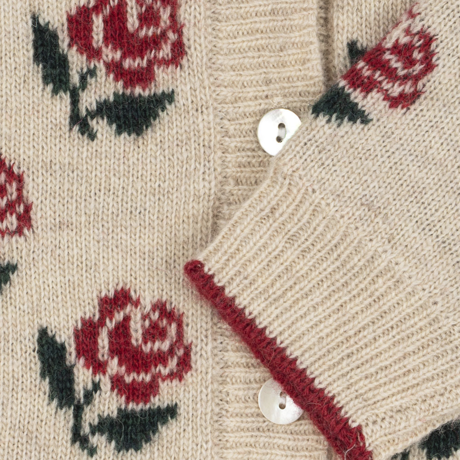 Strickjacke Belou Rose