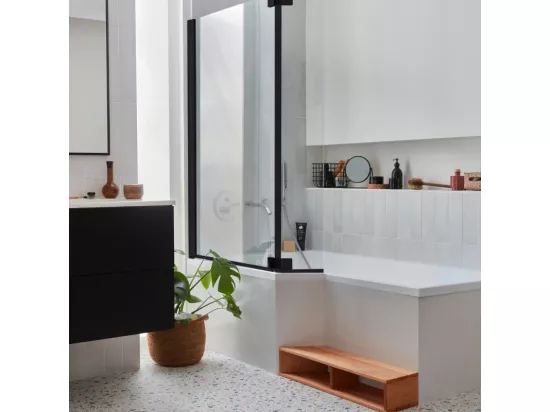 Pack baignoire bain douche antidérapante 150 x 80 JACOB DELAFON Neo blanc mat version gauche + tablier