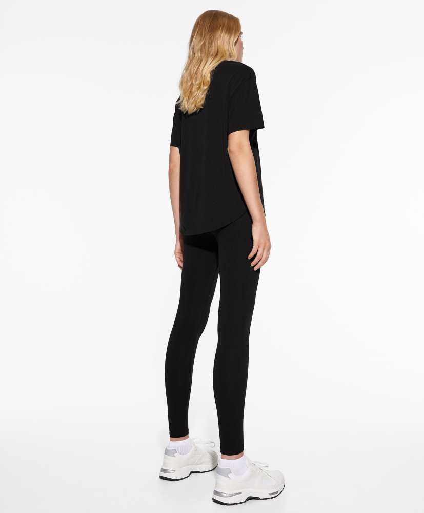 Camiseta de manga curta em modal