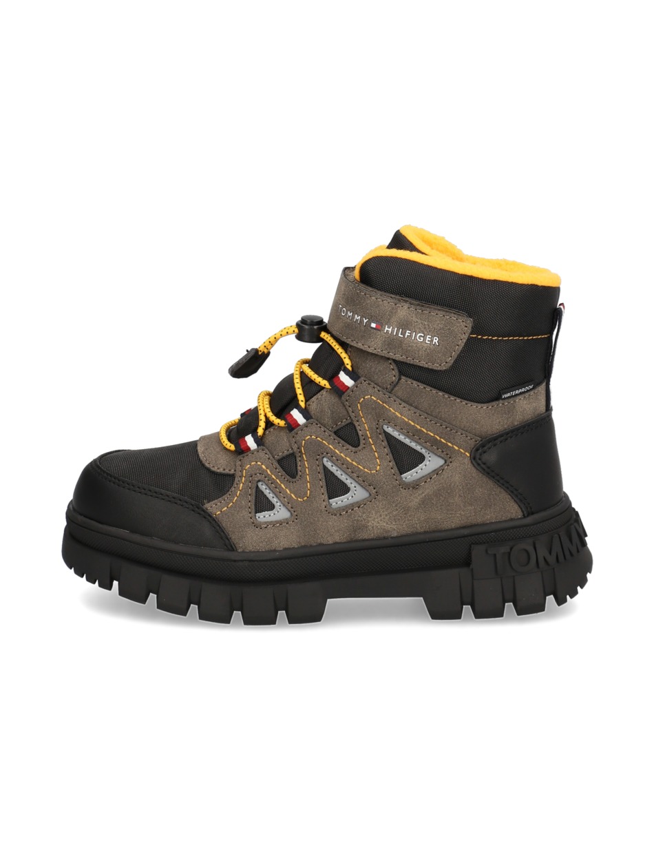 MICHIGAN WATERPROOF LACE-UP BOOTIE