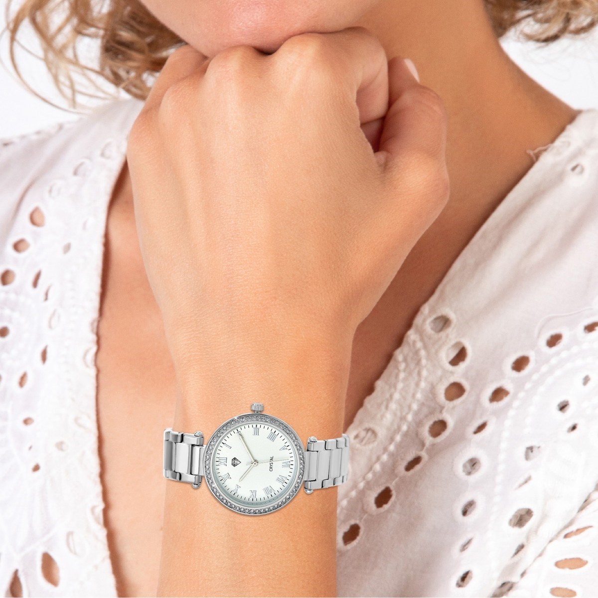 Montre Naëlle élégante ornée de Cristaux scintillants SC Crystal