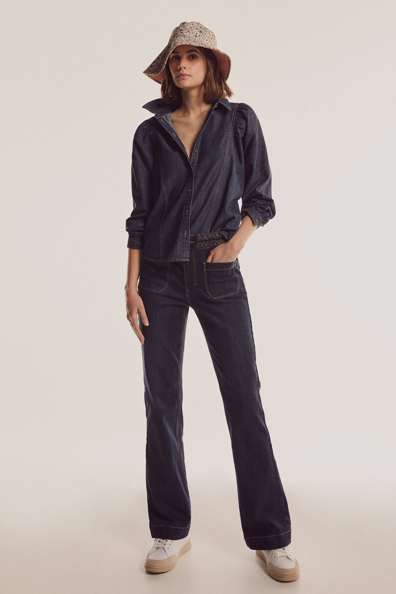 Calça jeans flare trançada - Azul