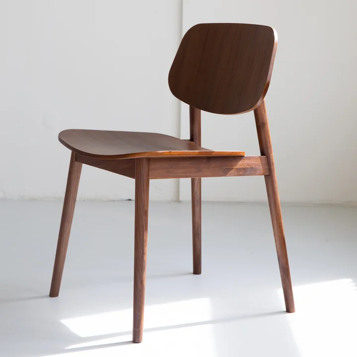 Studio Zondag - Baas Dining Chair Solid and Veneer, Nussbaum geölt
