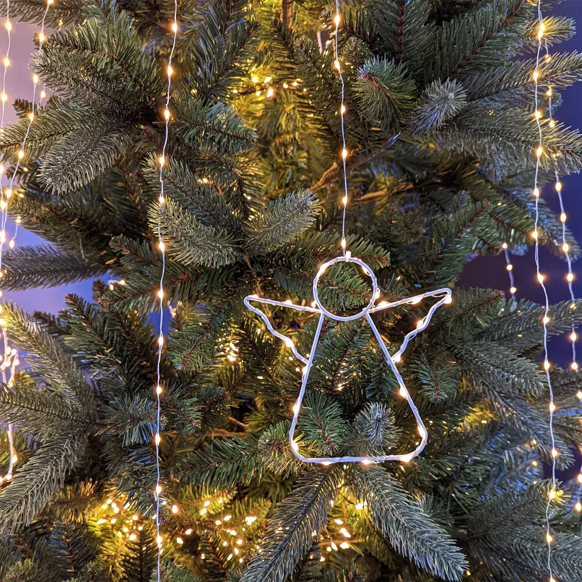Rideau pour sapin Micro Led H2,10 m 762 LED Ange Blanc très chaud