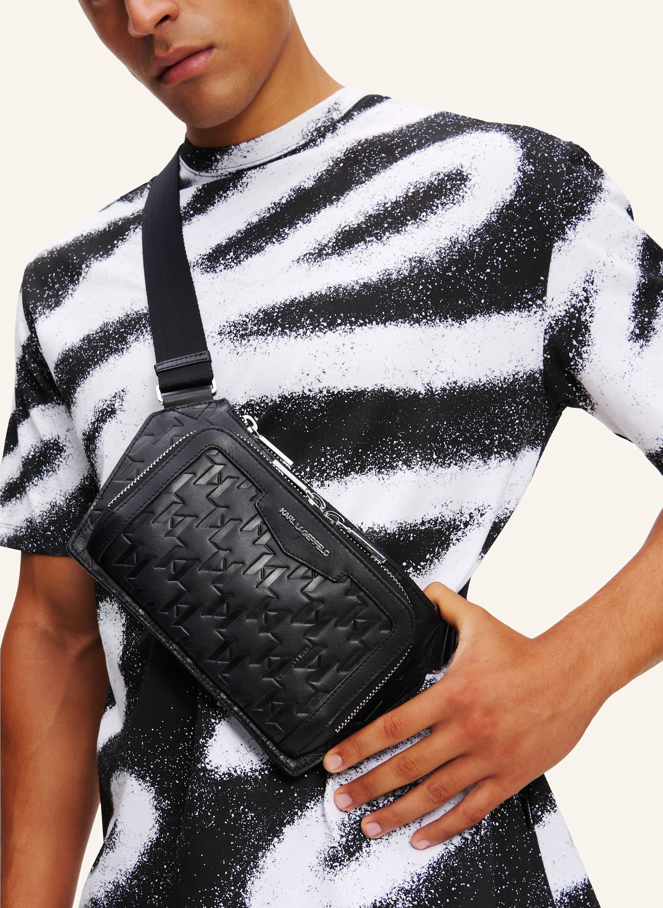 KARL LAGERFELD Gürteltasche