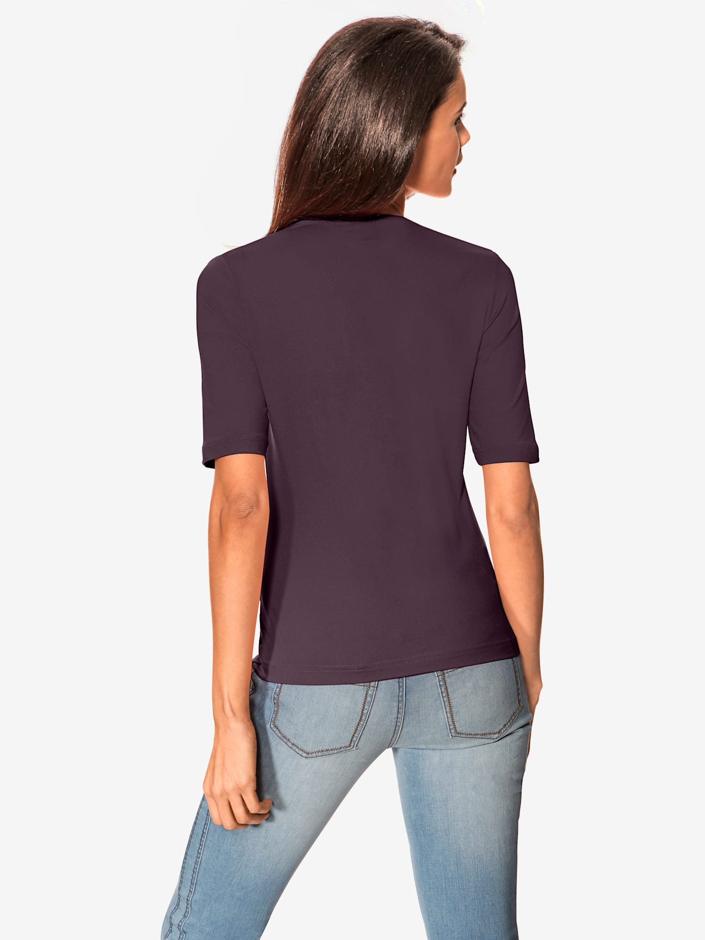 T-shirt en v manches mi-longues et encolure en v féminine