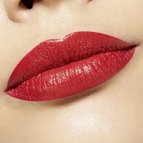 Shine Bomb Lip Lacquer 040 About Last Night