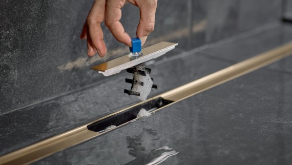 Geberit CleanLine80 douchegoot champagne 30-110cm verstelbaar