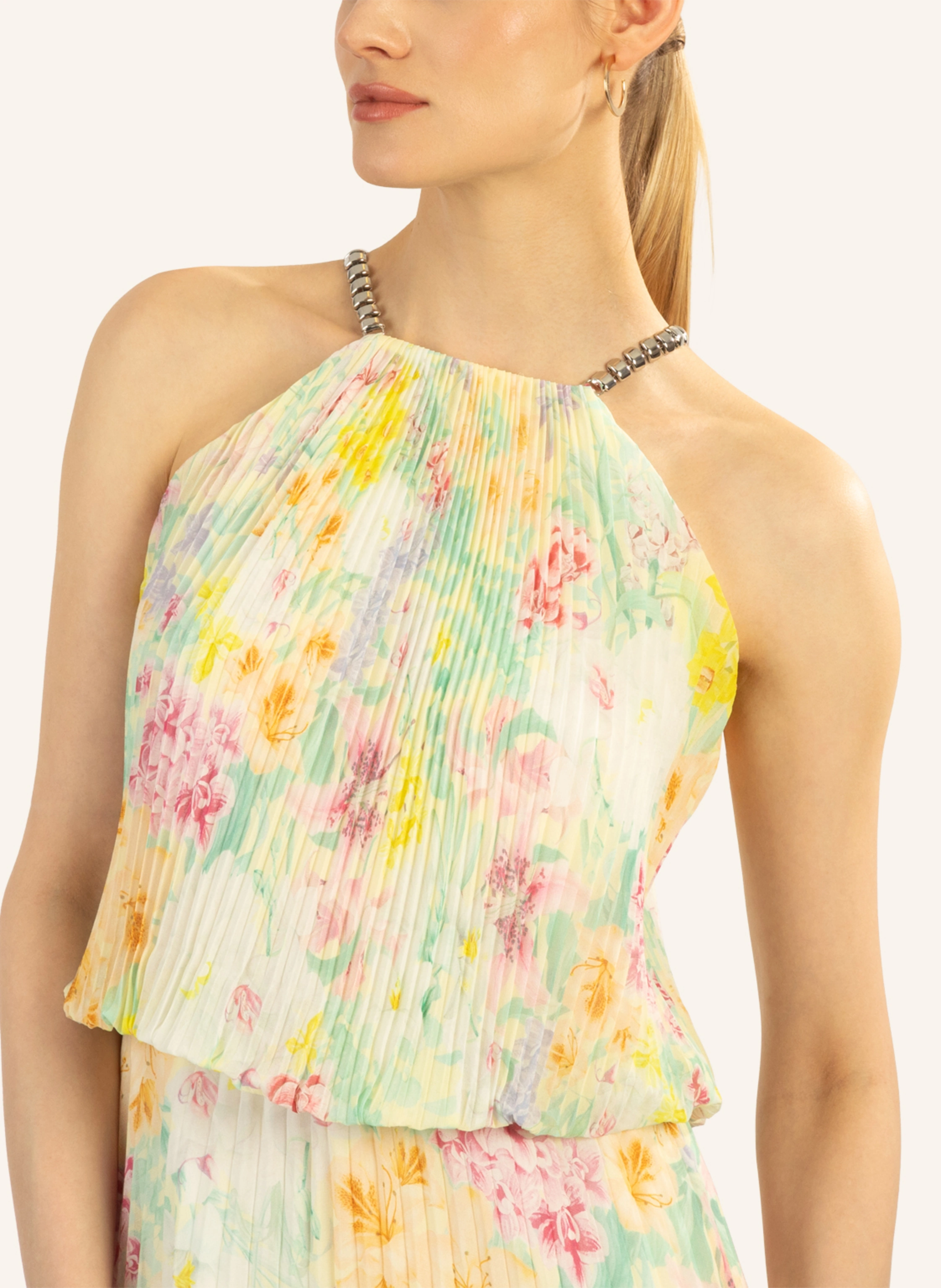APART Plisseekleid
