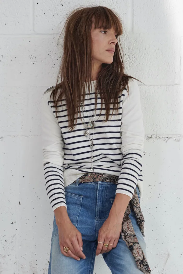 Pull Isa Chains Sarah de Saint Hubert