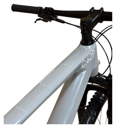 Produit reconditionné . Cube Reaction C62 Pro Carbon Shimano XT 2022 . VTT . Cube . très bon état