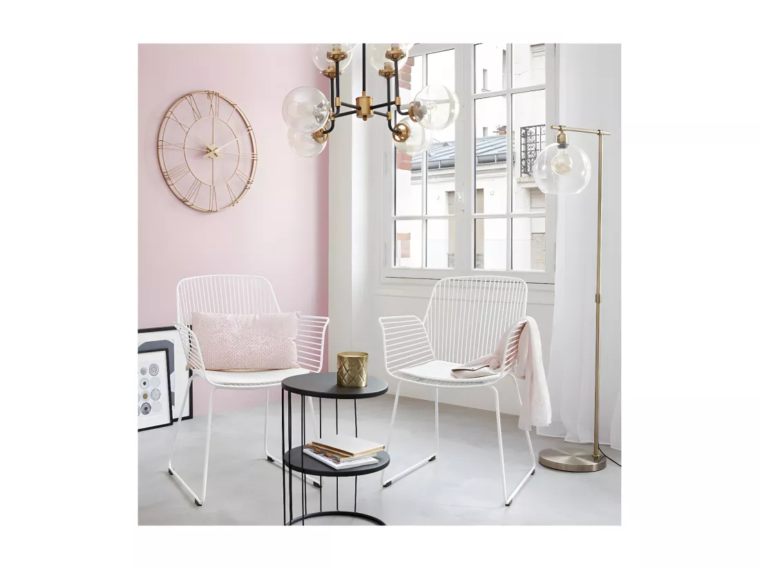 Table d'appoint design et originale en métal Noir H 52 cm