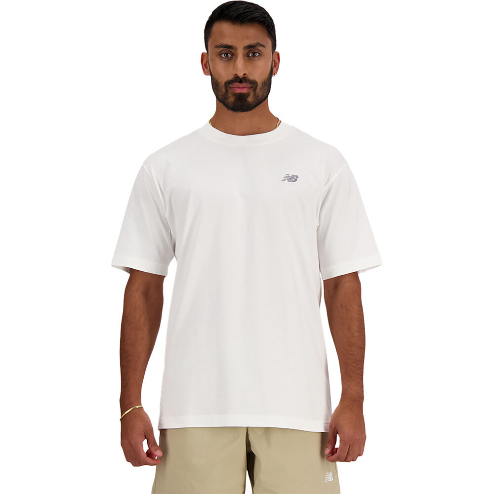 New BalanceSport Essentials Small Logo T-Shirt
