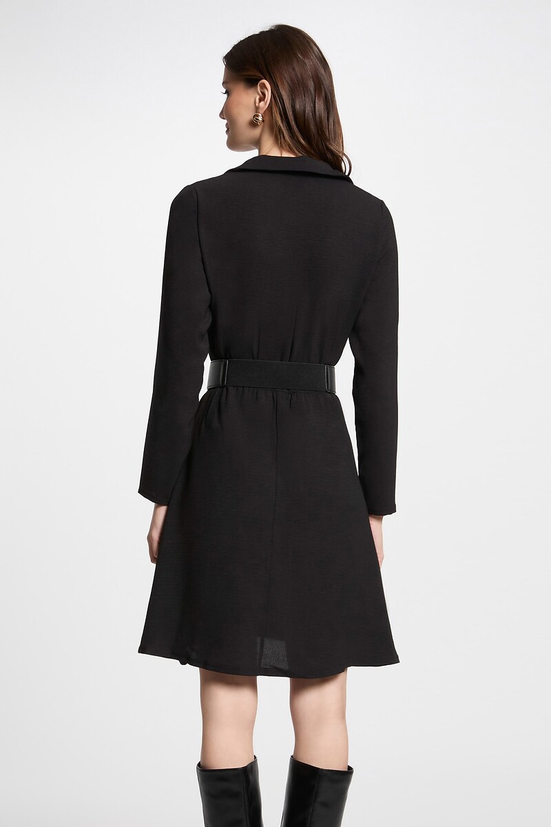 MORGAN<br>Vestido curto e fluido