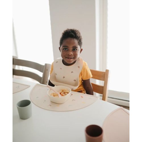 Mushie placemat blush