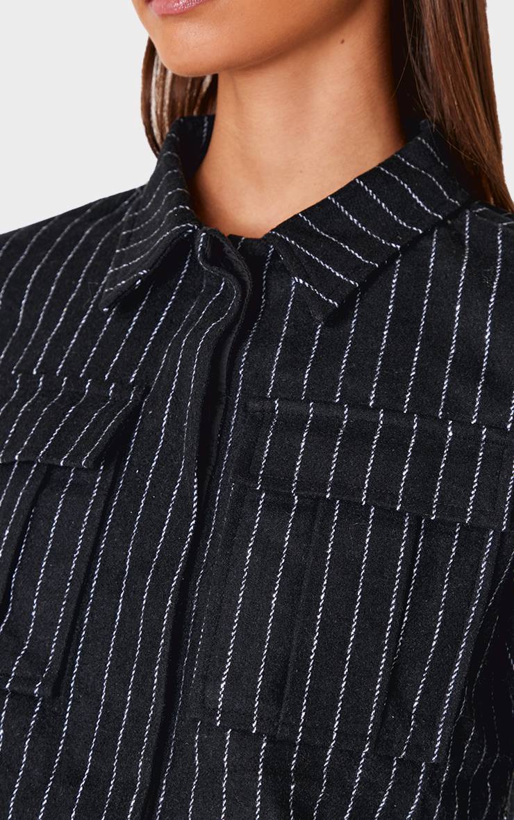 Noir Chemise Courte Premium À Fines Rayures Avec Détail De Poche