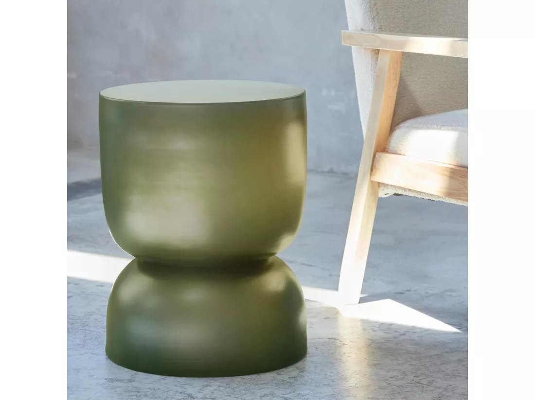 Table d'appoint. bout de canapé. table de chevet en métal. vert kaki Madi Ø32 x H 42cm